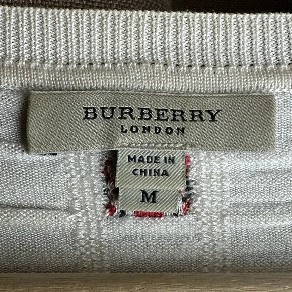 Authentic Burberry London Silk Blouse - Picture 6 of 15